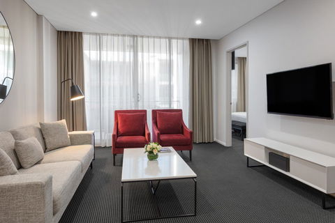 Meriton Suites North Ryde - Accommodation Sunshine Coast 3
