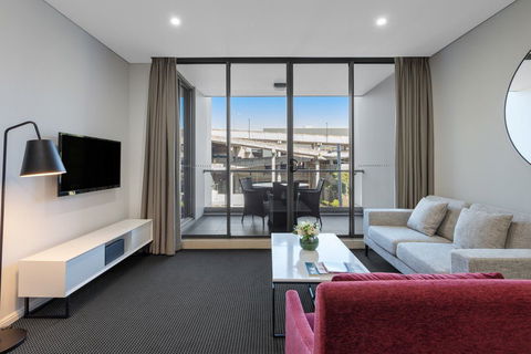 Meriton Suites North Ryde - Accommodation Sunshine Coast 5