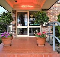 Grand Country Lodge - Accommodation Sunshine Coast