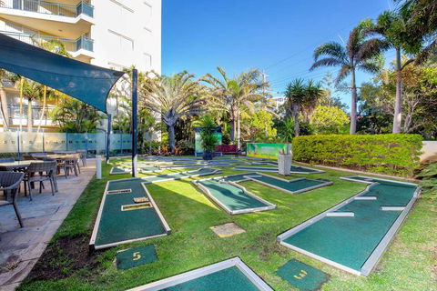 Club Wyndham Kirra Beach Trademark Coll - Accommodation Sunshine Coast 0