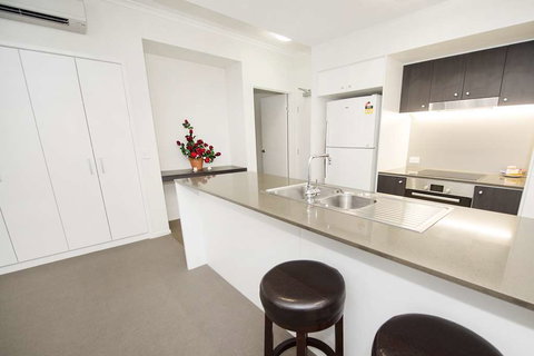 Curtis Central Apartments - Accommodation Sunshine Coast 10