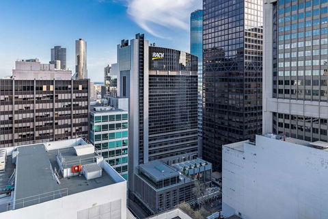 RACV City Club - Accommodation Sunshine Coast 1