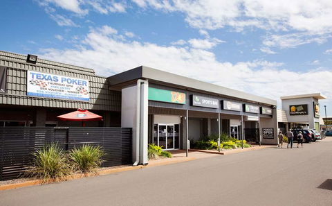 Dalrymple Motel - Accommodation Sunshine Coast 1
