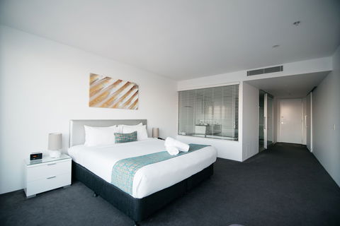 Q1 Resort & Spa - Accommodation Sunshine Coast 2