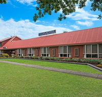 AAt 28 Goldsmith Motel - Accommodation Sunshine Coast