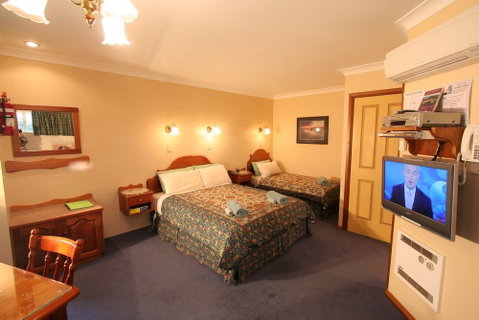 Swansea Cottages - Accommodation Sunshine Coast 2