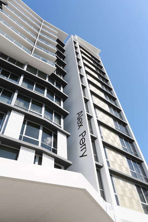Alex Perry Hotel and Apartments - Accommodation Sunshine Coast 1