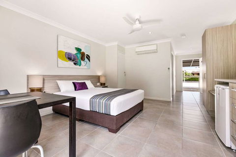 Econo Lodge Beachside - Accommodation Sunshine Coast 5