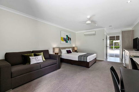 Econo Lodge Beachside - Accommodation Sunshine Coast 8