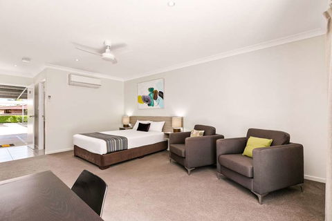Econo Lodge Beachside - Accommodation Sunshine Coast 14