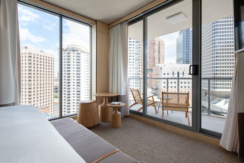 Zara Tower Serviced Apartments - Accommodation Sunshine Coast 1