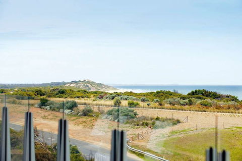 Wyndham Resort Torquay - Accommodation Sunshine Coast 2