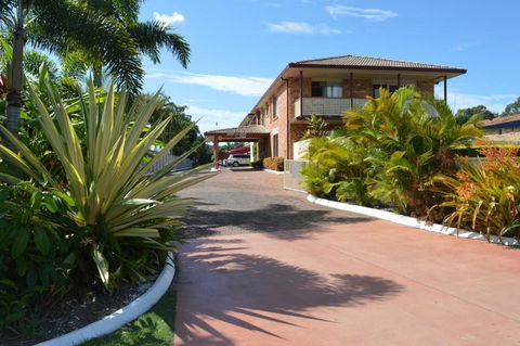 Kennedy Drive Motel - Accommodation Sunshine Coast 0