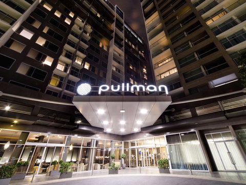 Pullman Adelaide - Accommodation Sunshine Coast 0