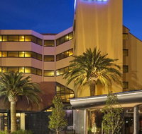 The Lakes Resort Hotel - Accommodation Sunshine Coast