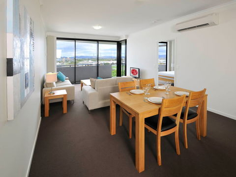 Apartments G60 Gladstone - Accommodation Sunshine Coast 1