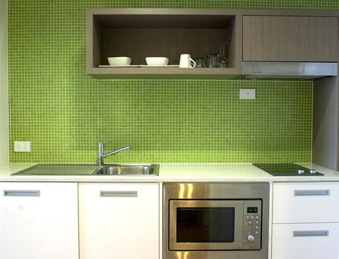 Abode Gungahlin - Accommodation Sunshine Coast 2