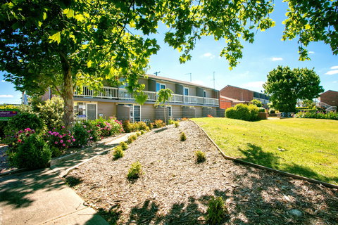 Alloggio Bathurst - Accommodation Sunshine Coast 1