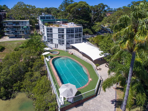 Metro Mirage Hotel Newport - Accommodation Sunshine Coast 1