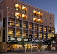 Adelaide Riviera Hotel - Accommodation Sunshine Coast