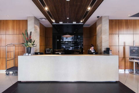 Majestic Roof Garden Hotel - Accommodation Sunshine Coast 2