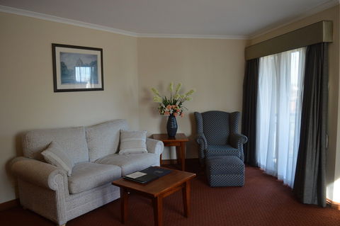 Gateway on Monash - Accommodation Sunshine Coast 0