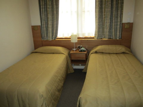 University House - ANU - Accommodation Sunshine Coast 40