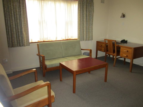 University House - ANU - Accommodation Sunshine Coast 38