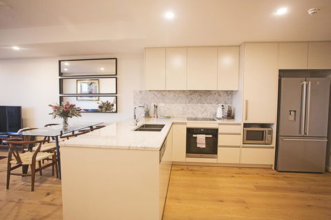 Greenwich Apartment - Accommodation Sunshine Coast 3