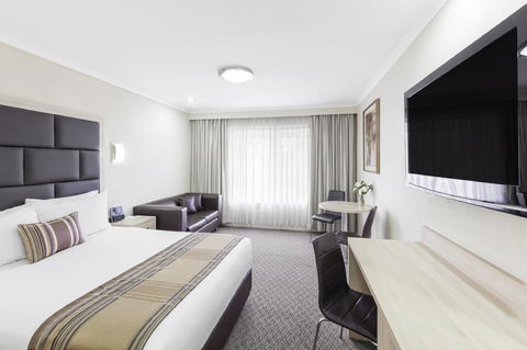 Garden City Hotel, Best Western Signature Collection - Accommodation Sunshine Coast 0