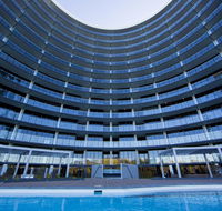 Accommodate Canberra - Manhattan on the Park - Accommodation Sunshine Coast