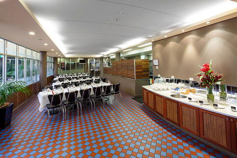 Quality Hotel Dickson - Accommodation Sunshine Coast 8