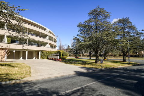 Accommodate Canberra - The Summit - Accommodation Sunshine Coast 1