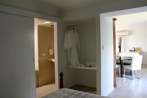 Lure Bed And Breakfast - Accommodation Sunshine Coast 5