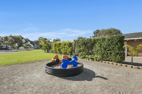 Port Broughton Tourist Park - Accommodation Sunshine Coast 6