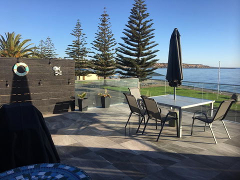 Crystal Blue Apartment - Accommodation Sunshine Coast 5