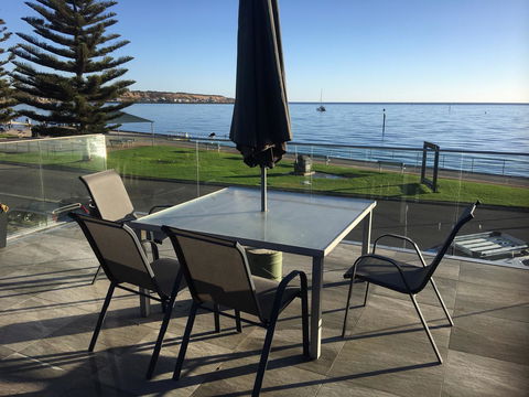 Crystal Blue Apartment - Accommodation Sunshine Coast 2