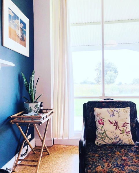 The Lake House Retreat - Accommodation Sunshine Coast 4