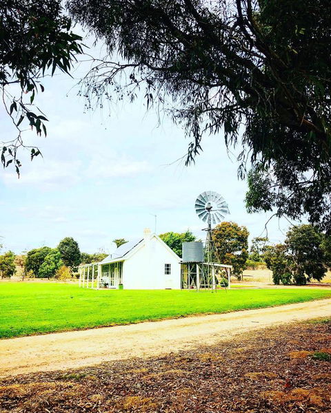 The Lake House Retreat - Accommodation Sunshine Coast 9