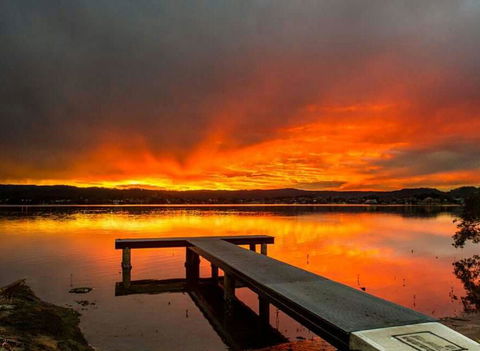 Lakeside Waterfront Apartment The Entrance - Accommodation Sunshine Coast 23