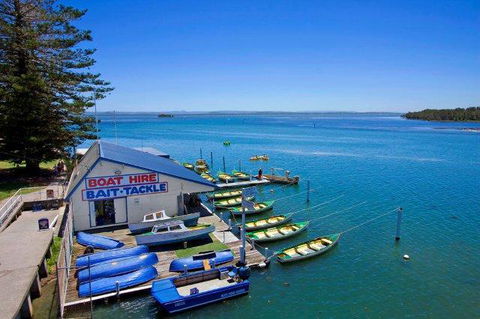 Lakeside Waterfront Apartment The Entrance - Accommodation Sunshine Coast 36