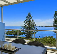Lakeside Waterfront Apartment 18 The Entrance - Accommodation Sunshine Coast