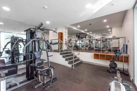 Port Adelaide Executive Waterfront Apartment - Accommodation Sunshine Coast 27
