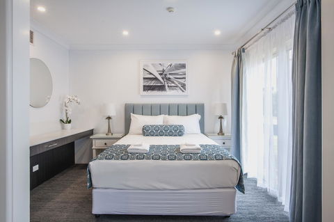 Marina Hotel - Accommodation Sunshine Coast 21