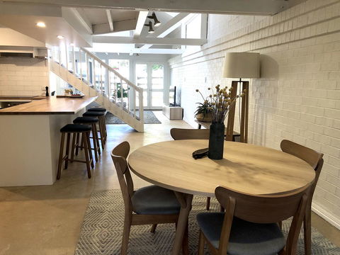 The Loft - Beautiful Central Barossa Apartment - Accommodation Sunshine Coast 7
