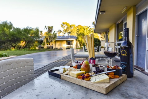 William Macintosh Motor Lodge - Accommodation Sunshine Coast 1