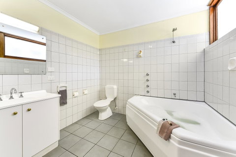 William Macintosh Motor Lodge - Accommodation Sunshine Coast 35