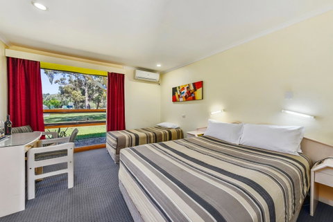 William Macintosh Motor Lodge - Accommodation Sunshine Coast 11