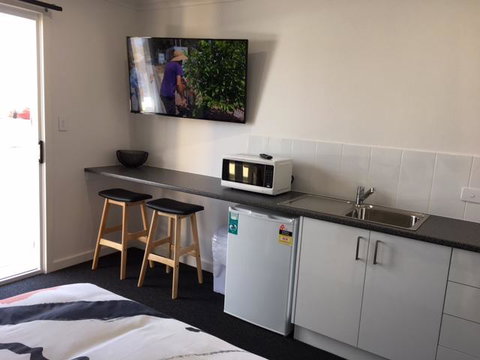 Port Lincoln Shark Apartment 1 - Accommodation Sunshine Coast 11