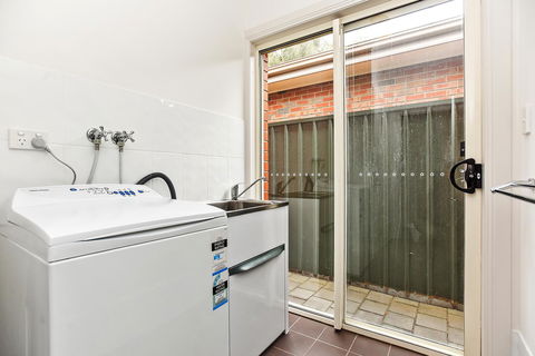 'The Hidden Diamond' - Normanville - Accommodation Sunshine Coast 30